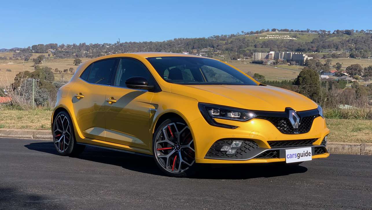 The Renault Megane RS Trophy is a high-spec hot hatch wiht eye-catching looks.